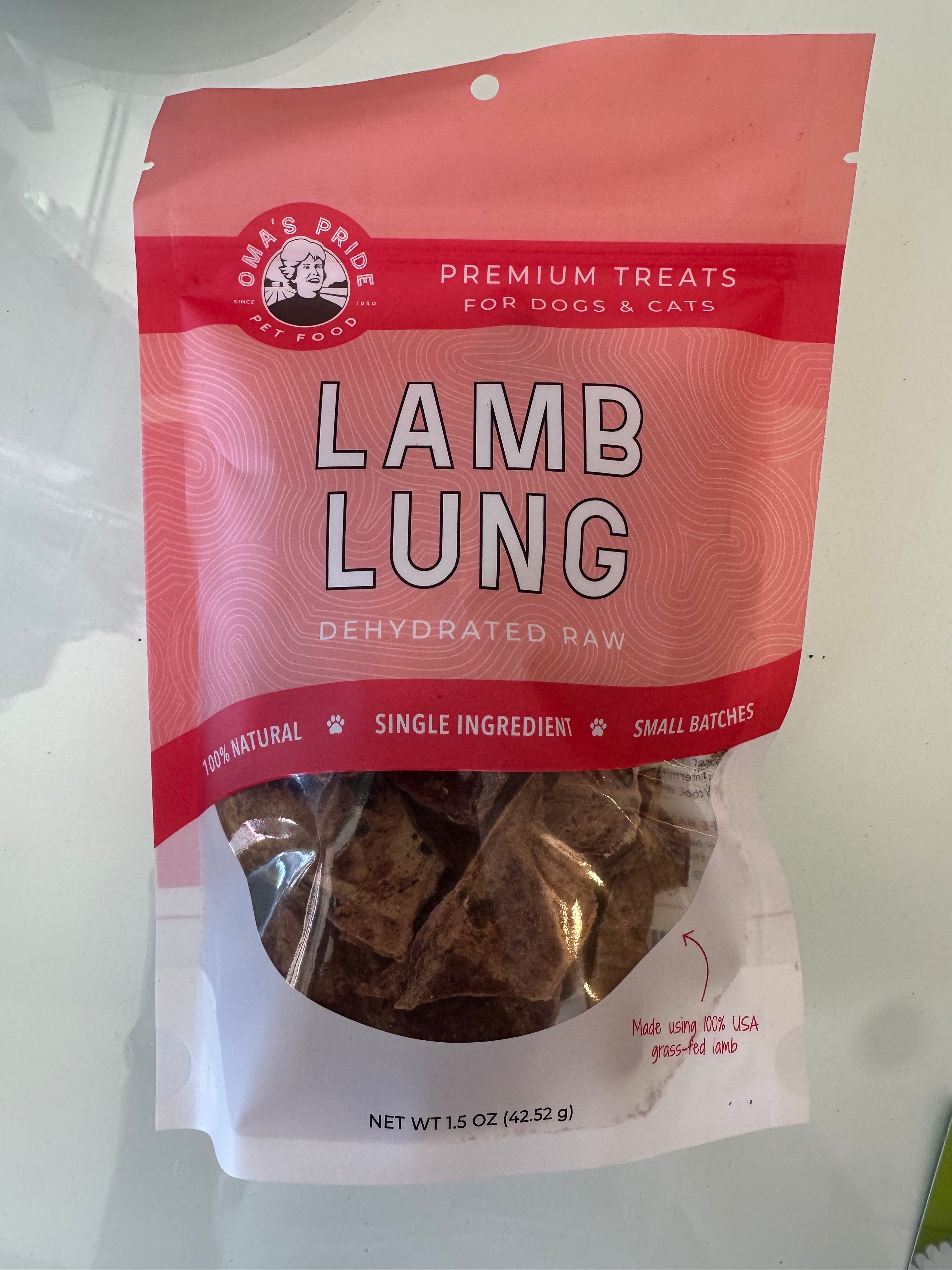 Oma’s Pride Dehydrated Lamb Lung Treats – 1.5 oz